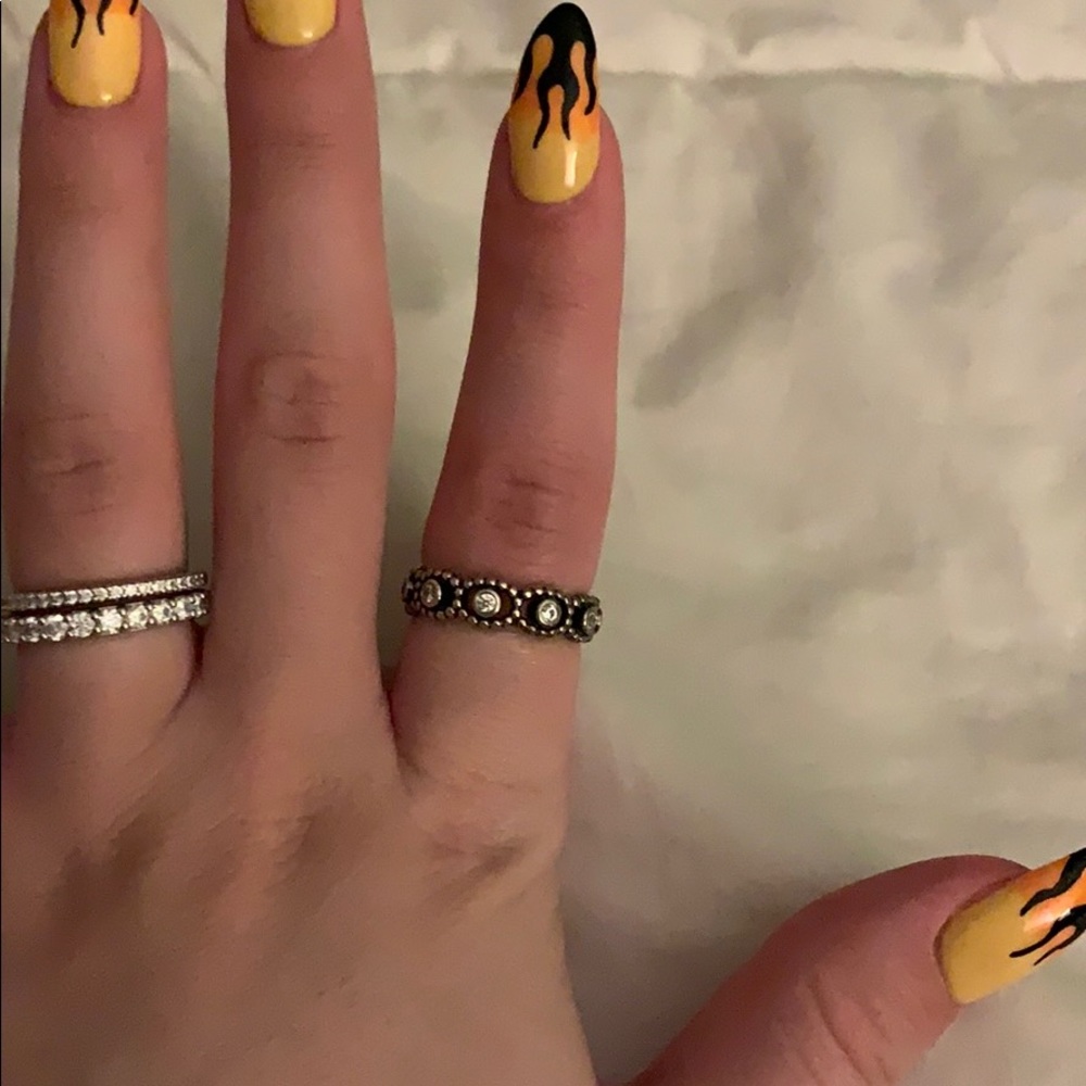 Pandora Ring